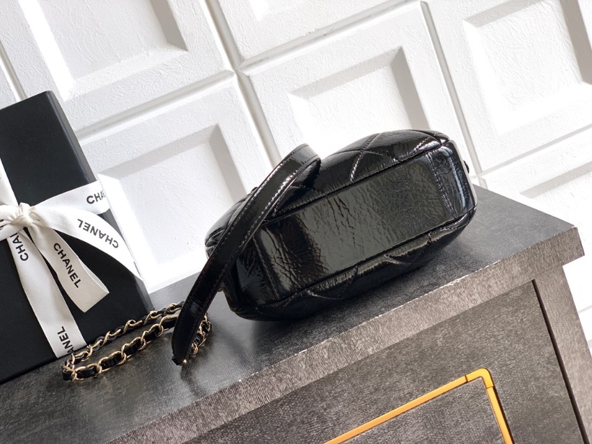 シャネル ブラック ミニボストン 2025新作 ブランド コピー 高再現度 精密ディテール 高級感仕上げ 本革使用 安心サイト_4