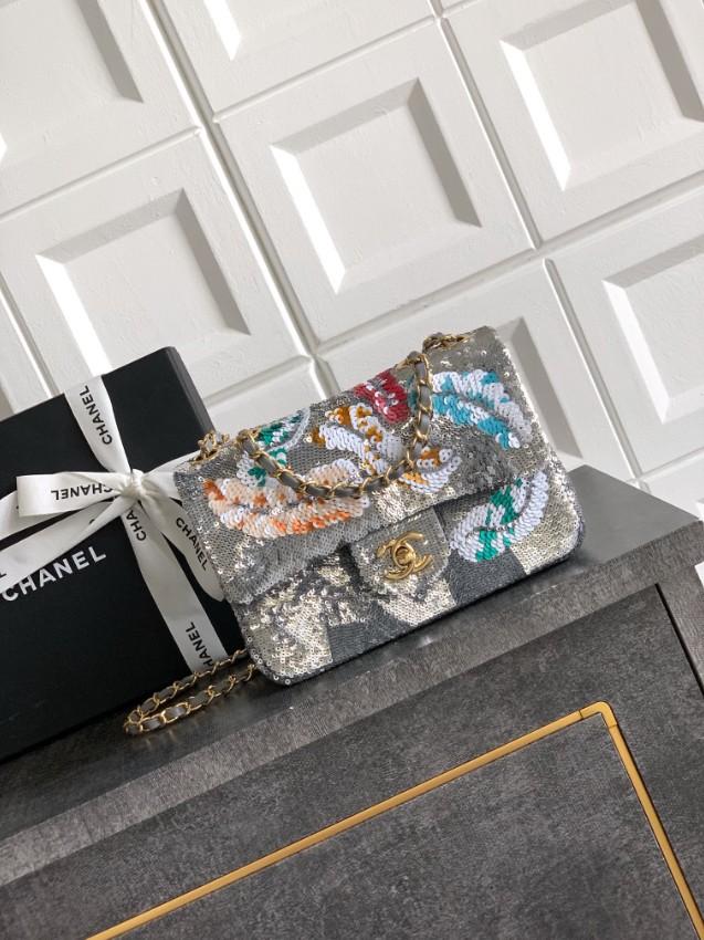 シャネル スパンコール チェーンバッグ 2025新作 n級 高級感仕上げ 職人技術再現 精密ディテール 安心の日本倉庫_1