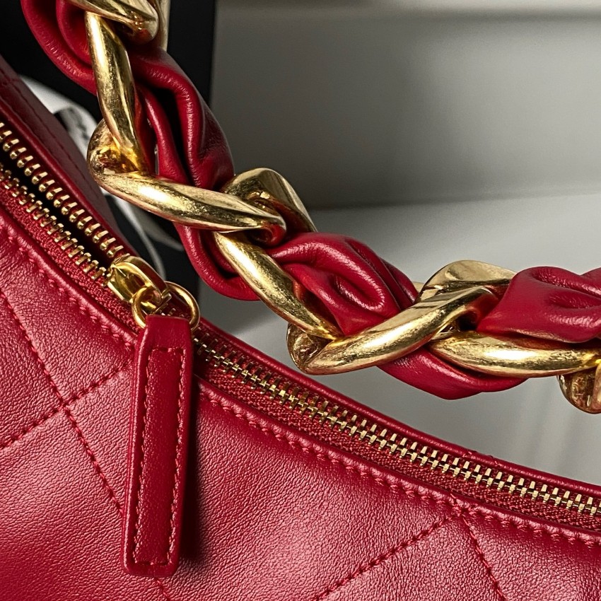 シャネル レッド チェーンバッグ 2025新作 激安屋口コミ 高級感仕上げ 上質レザー使用 精密ディテール 安心の日本倉庫_6