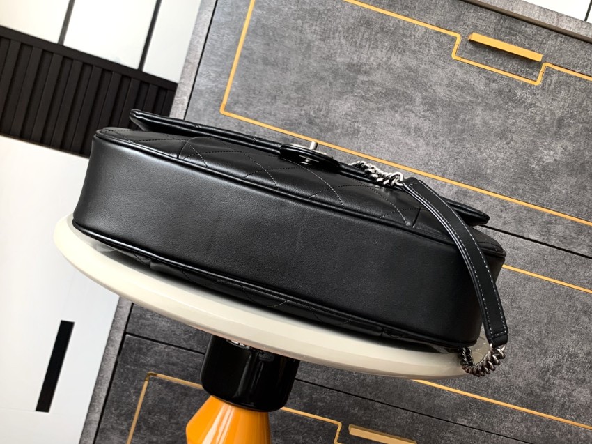 シャネル ブラック ダブルフラップバッグ 2025新作 スーパーコピー 高再現度 高級感仕上げ 精密ディテール 丁寧な縫製_4