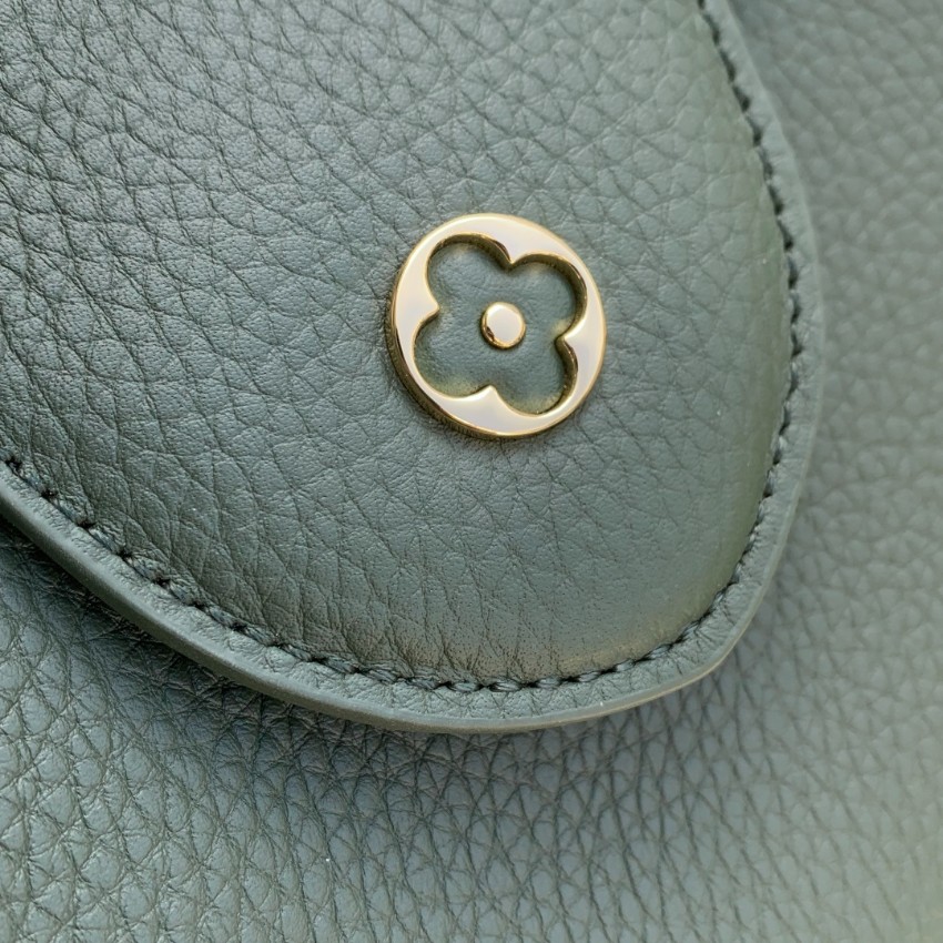 ルイ・ヴィトン カプシーヌBB ライトグリーン 2025新作 バッグ スーパーコピー 優良サイト 高級感仕上げ 精密ディテール 上質感モデル_6