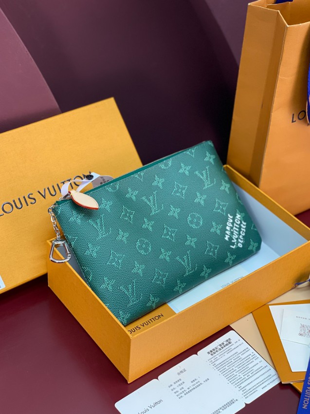 ルイ・ヴィトン モノグラム グリーン ポーチ 2025新作 バッグ 偽物 高級感仕上げ 精密ディテール 上質感ある人気クラッチ_2