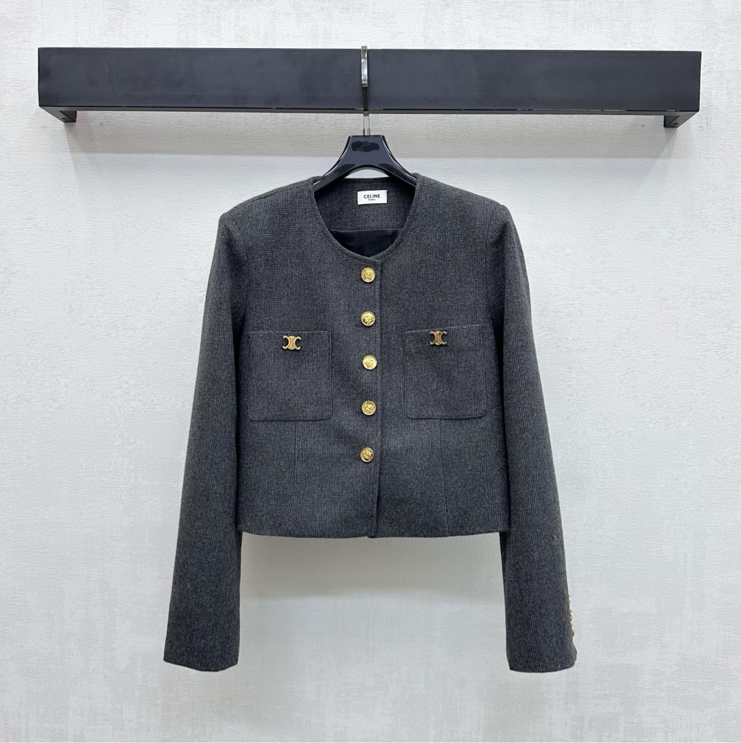 セリーヌ 定番セットアップ 2025新作 スーパーコピー 高評価 口コミ多数 高再現度 丁寧な縫製 上質感 安心サイト 実店舗運営_2