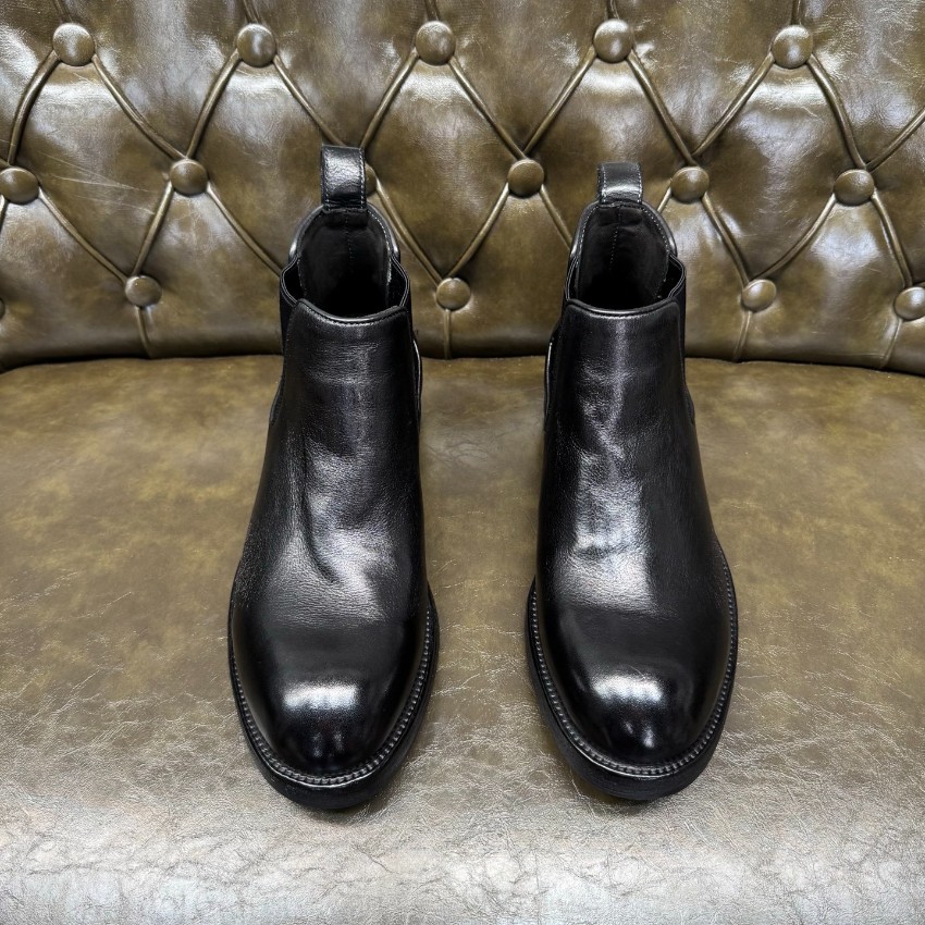 プラダ メンズ レザーチェルシーブーツ n級 2025新作 高再現度 職人技術再現 正確な刻印 上質感 高級感仕上げ 安心サイト_8