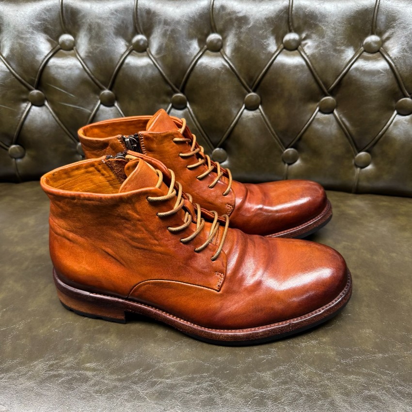 プラダ メンズ レザーレースアップブーツ 偽物 2025新作 高再現度 職人技術再現 精密ディテール 上質感 高級感仕上げ 発送保証_4