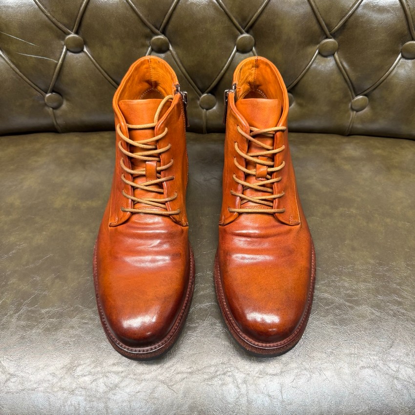プラダ メンズ レザーレースアップブーツ 偽物 2025新作 高再現度 職人技術再現 精密ディテール 上質感 高級感仕上げ 発送保証_5