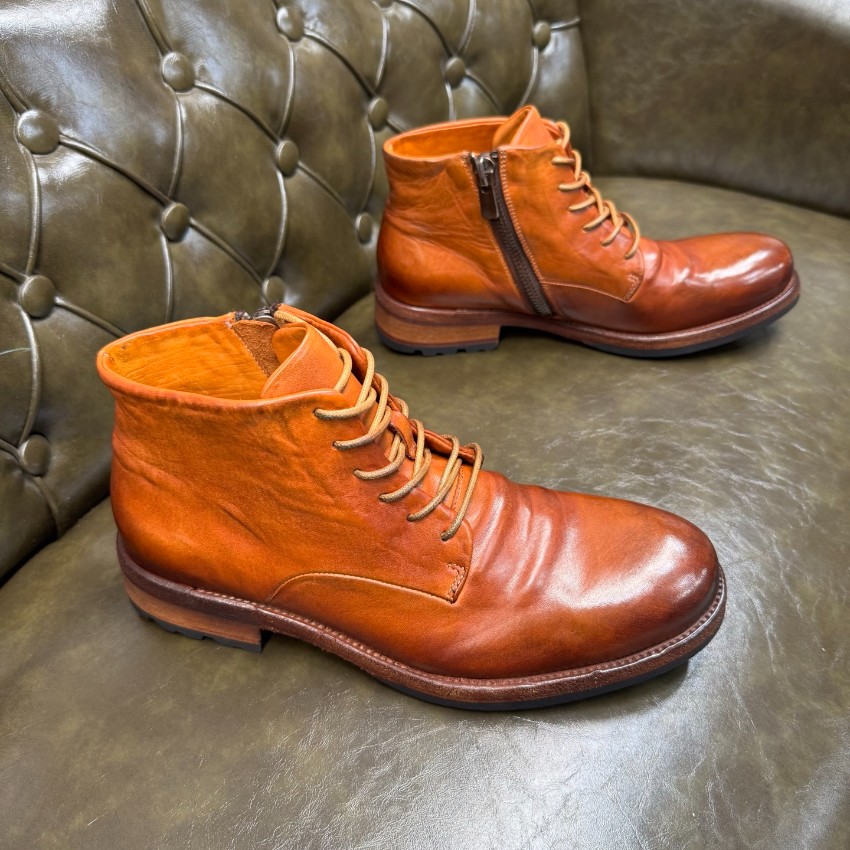 プラダ メンズ レザーレースアップブーツ 偽物 2025新作 高再現度 職人技術再現 精密ディテール 上質感 高級感仕上げ 発送保証_9