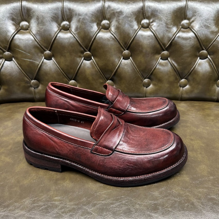 プラダ メンズ レザーローファー ブランド コピー 2025新作 高再現度 精密ディテール 上質感 高級感仕上げ 職人技術再現 発送保証_3