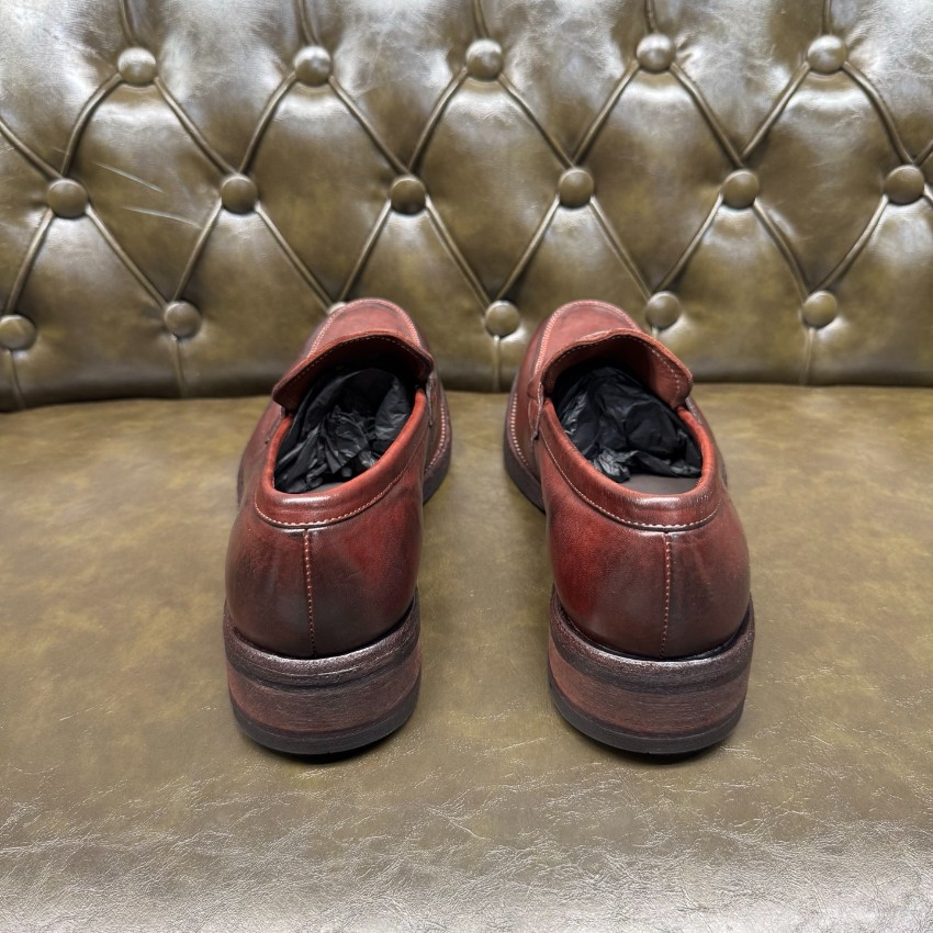 プラダ メンズ レザーローファー ブランド コピー 2025新作 高再現度 精密ディテール 上質感 高級感仕上げ 職人技術再現 発送保証_1