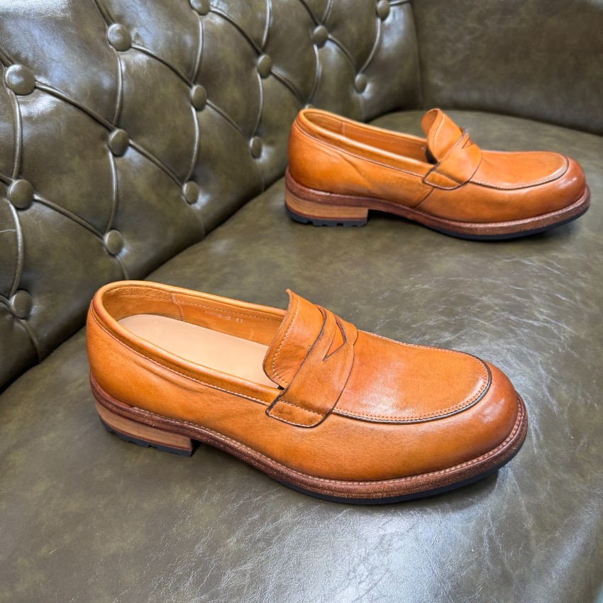 プラダ メンズ レザーローファー n級 2025新作 高再現度 精密ディテール 上質感 高級感仕上げ 職人技術再現 発送保証 安心サイト_1