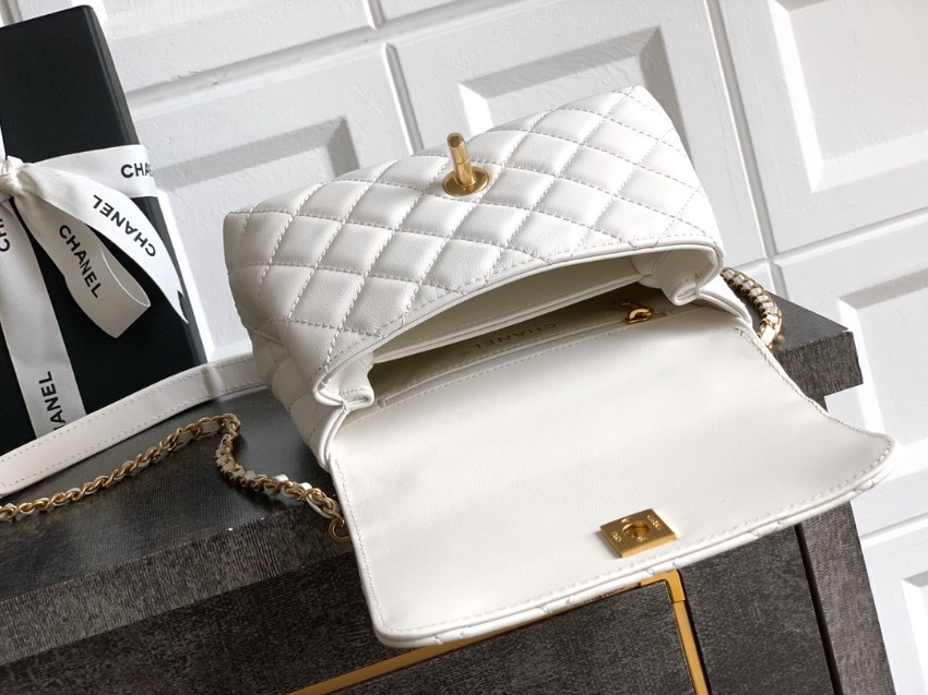 シャネル ミニトップハンドルフラップバッグ 激安 2025新作 高再現度 精密ディテール 高級感仕上げ 上質感 レビュー高リピ率 発送保証 安心サイト_6