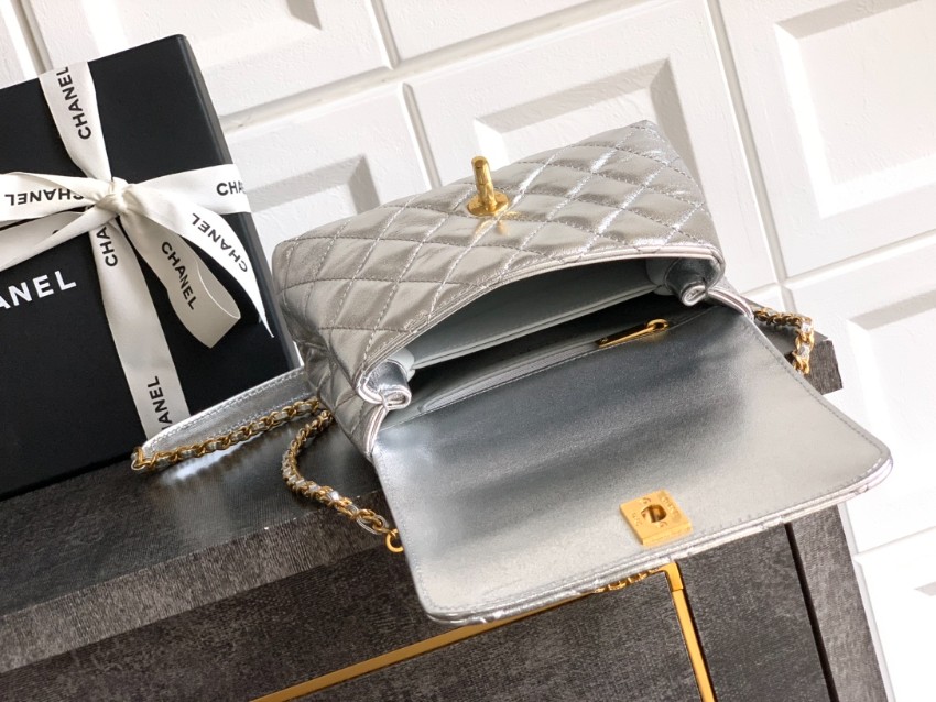 シャネル ミニトップハンドルフラップバッグ 格安 2025新作 高再現度 精密ディテール 高級感仕上げ 上質感 レビュー高リピ率 発送保証_5