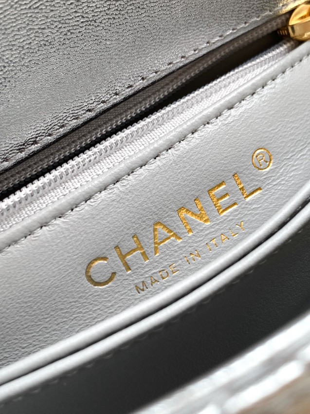 シャネル ミニトップハンドルフラップバッグ 格安 2025新作 高再現度 精密ディテール 高級感仕上げ 上質感 レビュー高リピ率 発送保証_8