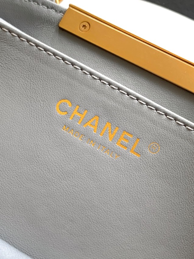 シャネル チェーンハンドルキルティングフラップバッグ ブランド コピー 2025新作 高再現度 精密ディテール 高級感仕上げ 上質感 レビュー高リピ率_8