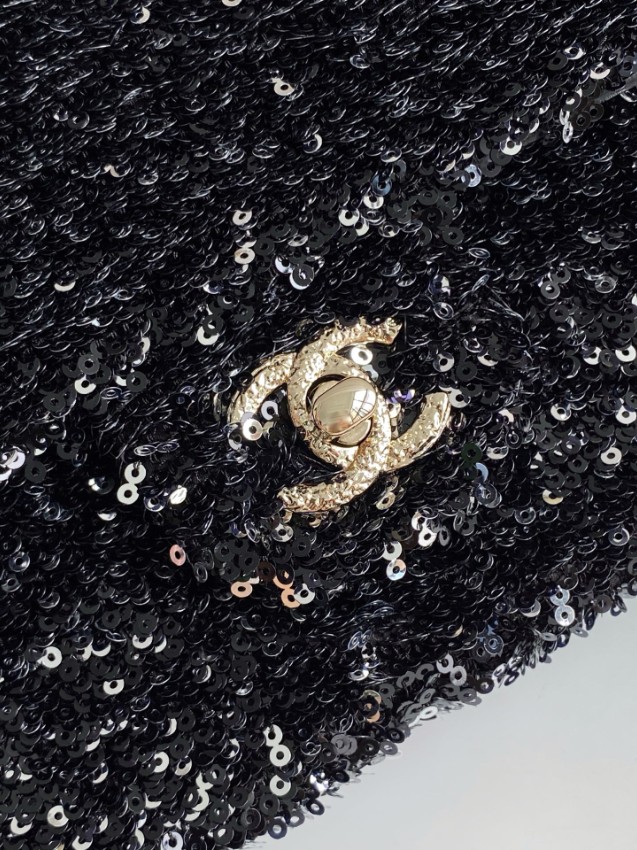 シャネル チェーンショルダーバッグ 2025新作 高級感仕上げ スーパーコピー 精密ディテール 再現度高い人気モデル_6