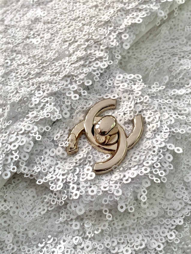 シャネル チェーンショルダーバッグ 2025新作 高級感仕上げ 格安 精密ディテール ホワイトスパンコール再現度モデル_7