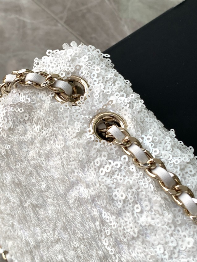 シャネル チェーンショルダーバッグ 2025新作 高級感仕上げ 格安 精密ディテール ホワイトスパンコール再現度モデル_8