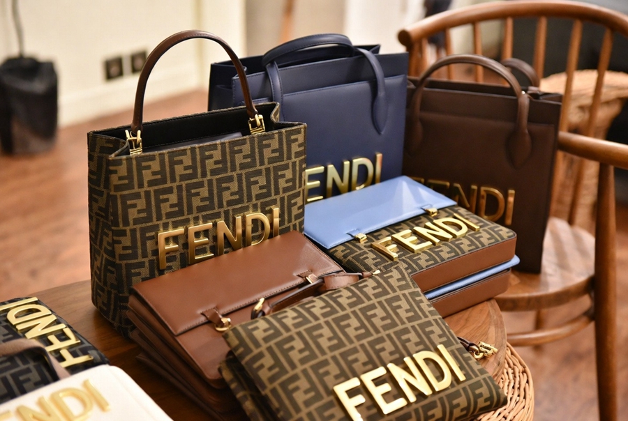  fendi-replica-bag (3).jpg