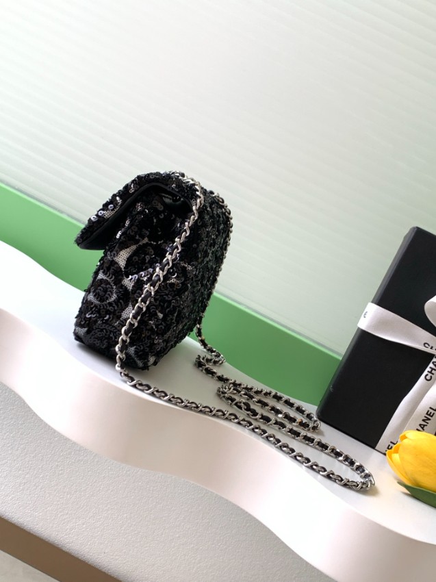 シャネル ブラックフローラル スパンコール フラップバッグ コピー 圧倒的な再現度 高級感仕上げ 丁寧な縫製 追跡可能 チェーンショルダー_2