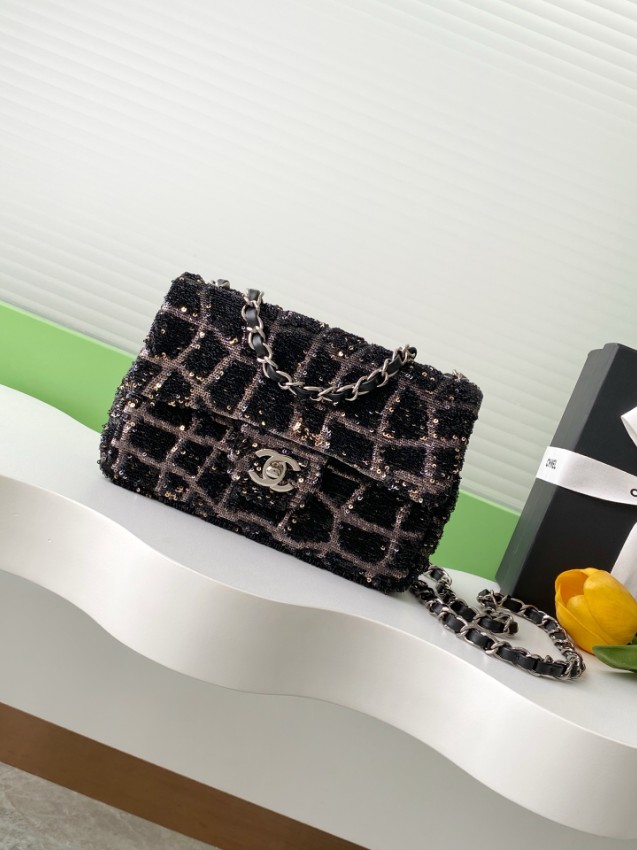 シャネル スパンコール チェーンショルダーバッグ 2025新作 高再現度 偽物 高評価 口コミ多数 精密ディテール 高級感仕上げ 安心サイト_1