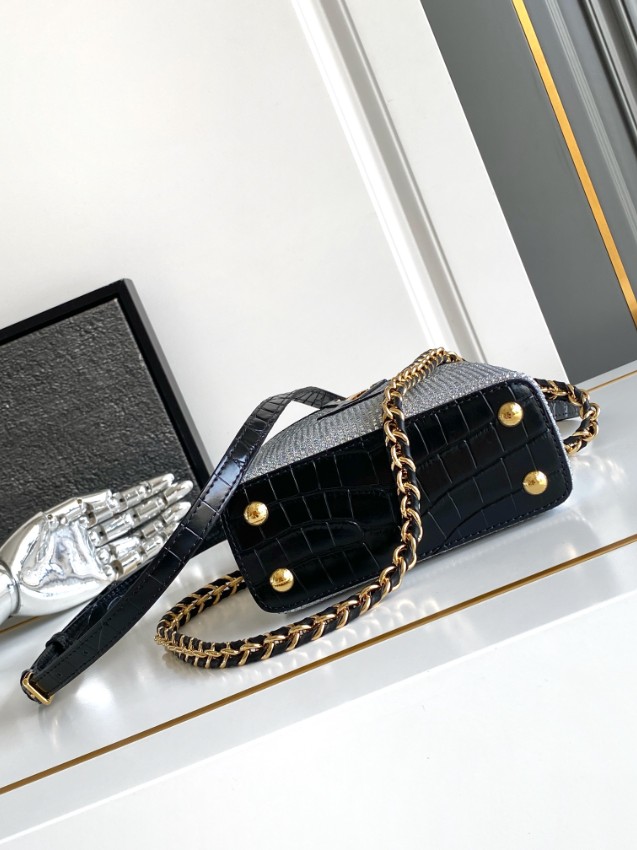 ルイ・ヴィトン ミニ トップハンドル チェーン バッグ 2025新作 定番モデル ブランド コピー 安全通販 高再現度 高評価 口コミ多数 安心サイト_3