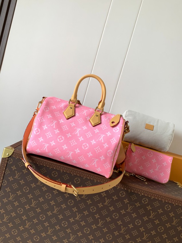 ルイ・ヴィトン 2025新作 定番モデル 高再現度仕上げ コピー 安心サイト 高品質本革使用 精密ディテール 発送保証 追跡可能 秘密厳守配送 実店舗運営 確実に届く_3