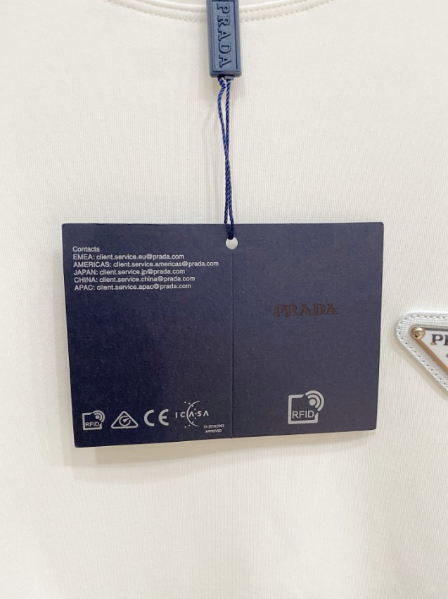 プラダ スーパーコピー 2025新作 定番クルーネックスウェット 高評価 口コミ多数 高再現度 職人技術再現 安心サイト 実店舗運営_6