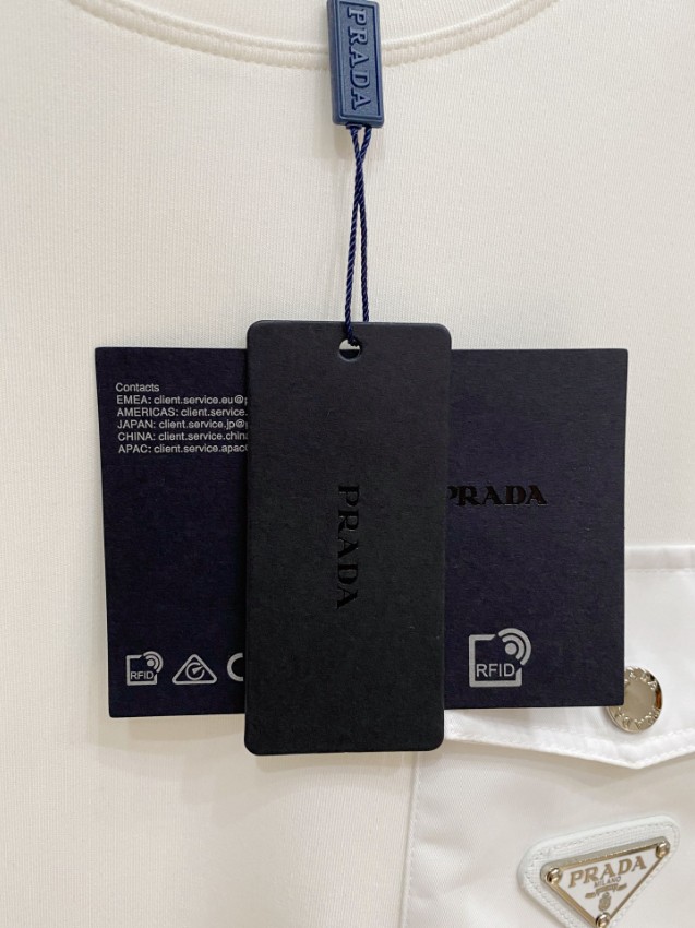 プラダ 格安 2025新作 ホワイト フロントポケット クルーネックスウェット 高再現度 高評価 安心サイト 実店舗運営_7