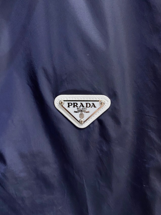 プラダ スーパーコピー 優良サイト 2025新作 ネイビー フード付きジップジャケット 高再現度 高評価 通気 快適な着心地 安心サイト_6