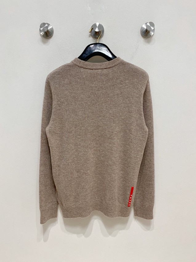 プラダ スーパーコピー 2025新作 上質ウールニット 高再現度で丁寧な縫製を再現した快適な着心地モデル_2