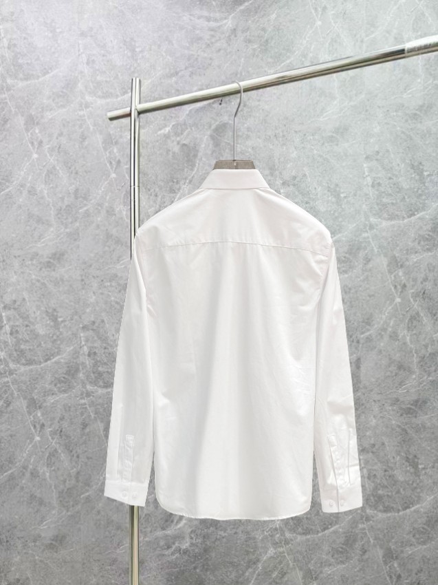 プラダ 激安屋口コミ ホワイトシャツ 品質管理徹底で快適な着心地 即納対応の精密ディテール再現モデル_2