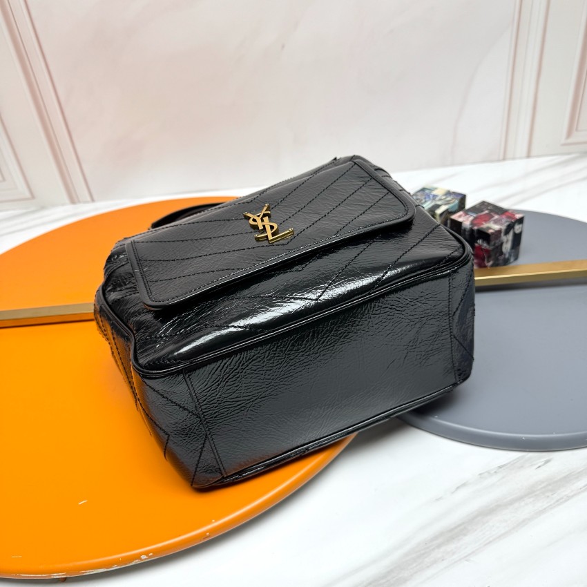 サンローラン チェーンバッグ 優良サイト 2025新作 高品質 上質感 丁寧な縫製 高再現度 レビュー高リピ率 ブラック×ゴールド金具_1