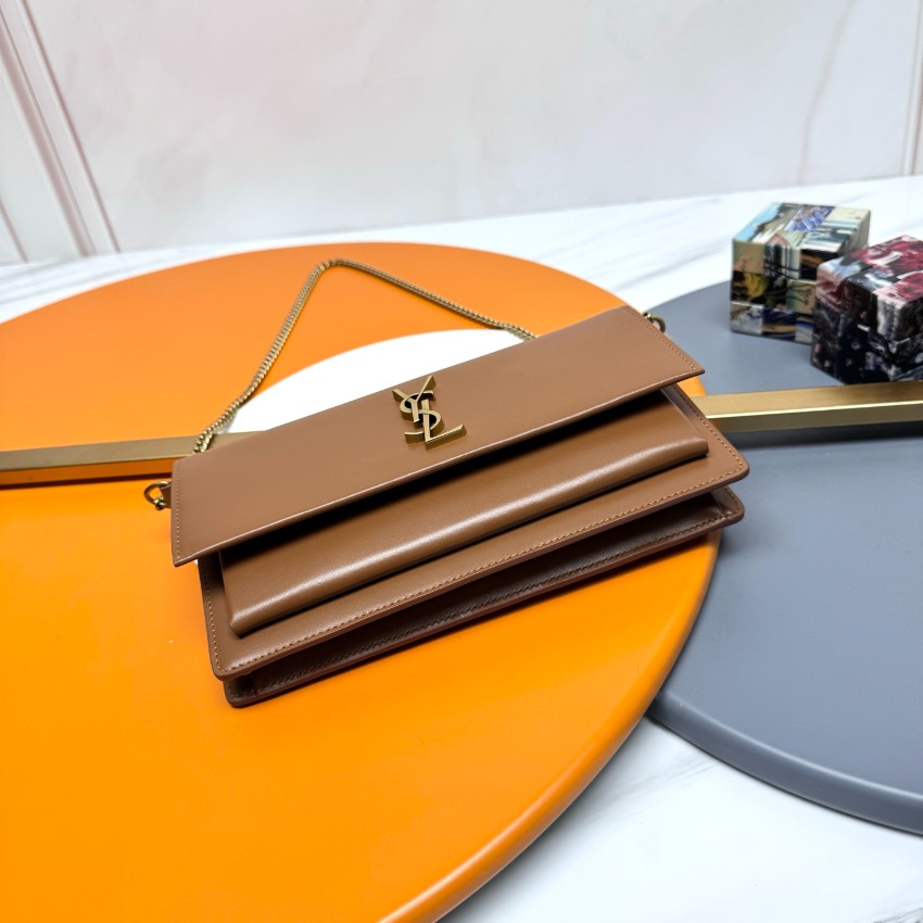 サンローラン チェーンウォレット スーパーコピー 2025新作 高品質 上質感 丁寧な縫製 高再現度 ブラウン系 レビュー高リピ率_4