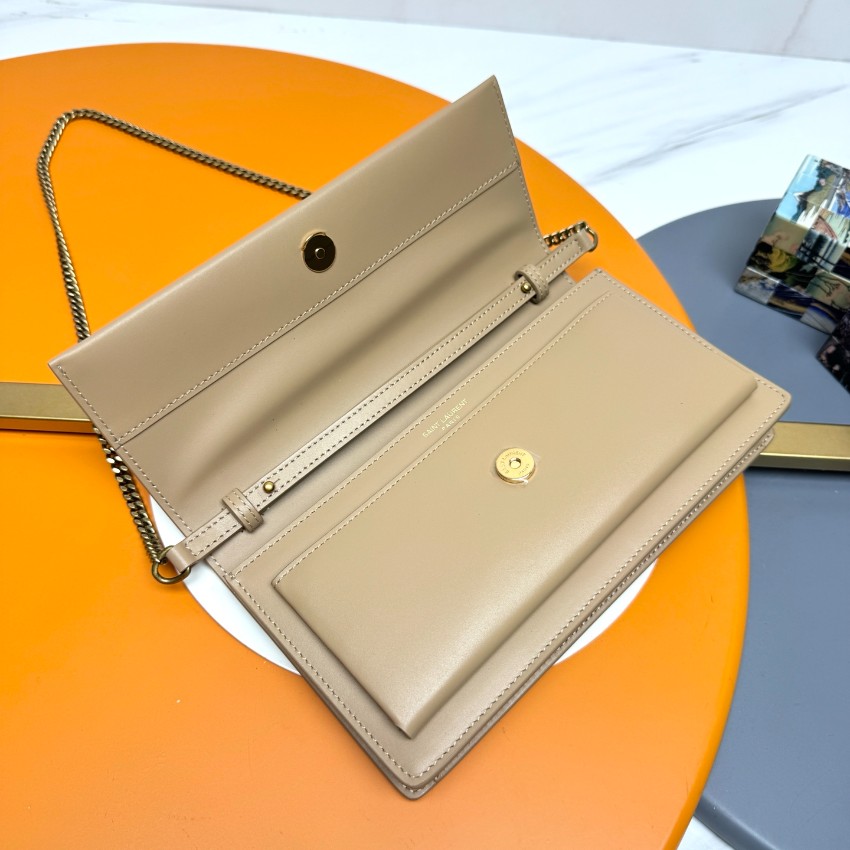 サンローラン チェーンウォレット 偽物 2025新作 高品質 上質感 丁寧な縫製 高再現度 精密ディテール ベージュ系 人気アイテム_5