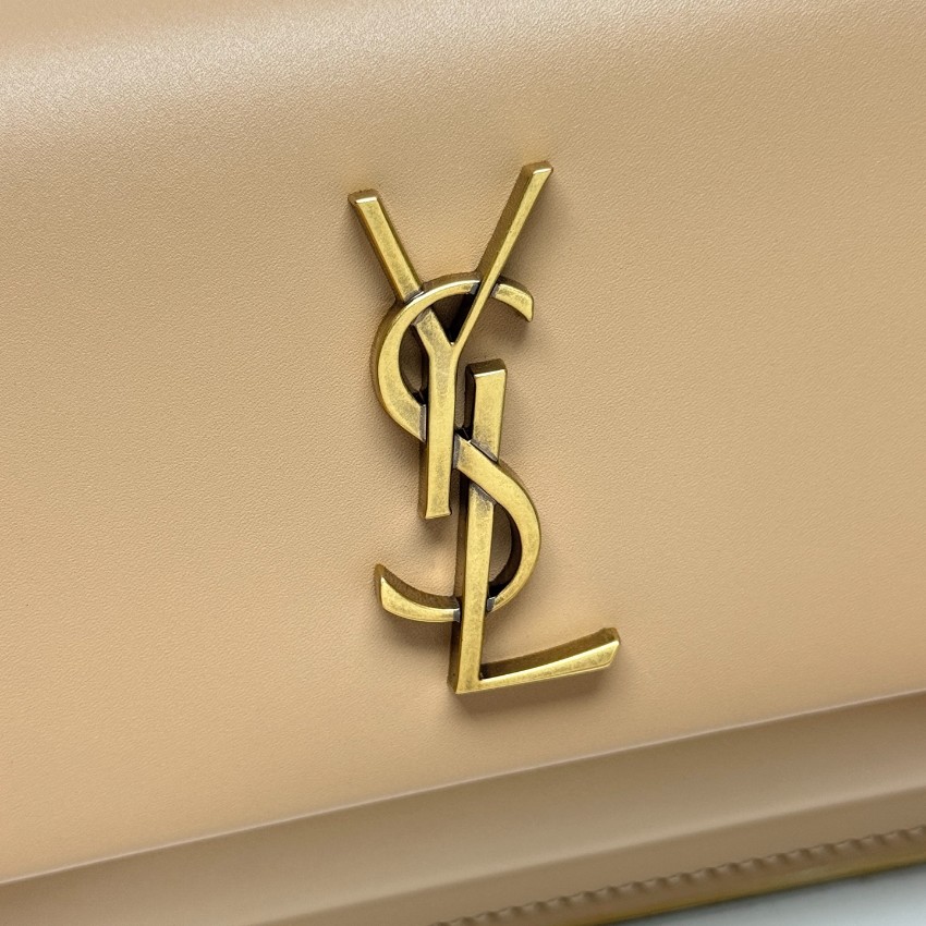 サンローラン チェーンウォレット 偽物 2025新作 高品質 上質感 丁寧な縫製 高再現度 精密ディテール ベージュ系 人気アイテム_7