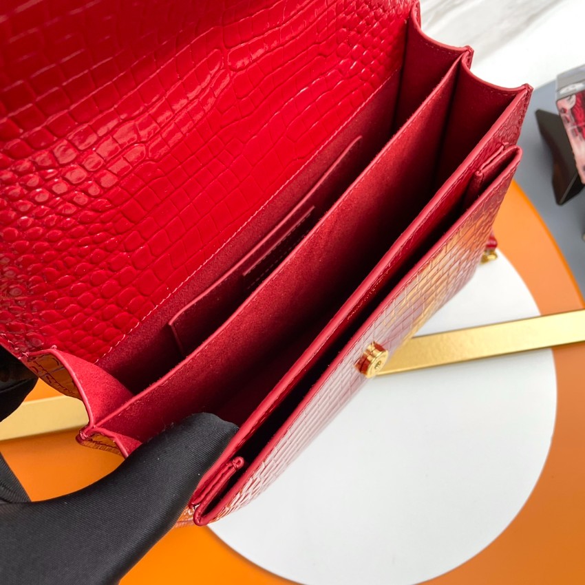 サンローラン チェーンバッグ スーパーコピー 優良サイト 2025新作 高品質 上質感 丁寧な縫製 高再現度 品質管理徹底 レッド クロコ型押し_6