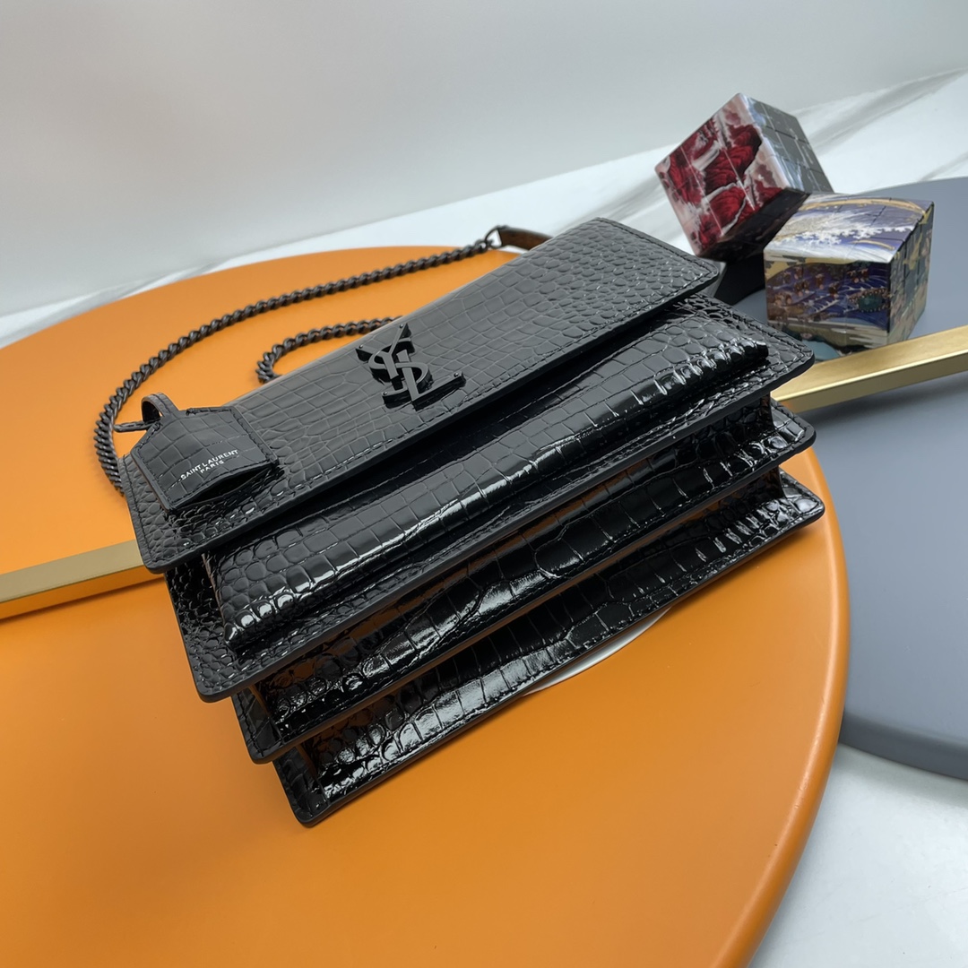 サンローラン チェーンバッグ 優良サイト 2025新作 高品質 上質感 丁寧な縫製 高再現度 発送保証 オールブラック クロコ型押し_3