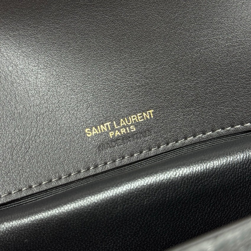 サンローラン 格安 2025新作 キルトスエードチェーンバッグ 圧倒的な再現度と精密ディテール 細部まで忠実な高級感仕上げ 発送保証 追跡可能 安心サイト_9