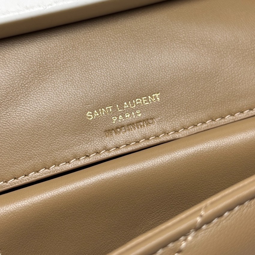 サンローラン 偽物 バレない再現度 2025新作 ライトベージュキルトバッグ 高級レベル仕様と精密ディテール 細部まで忠実な仕上げ 発送保証 追跡可能_8