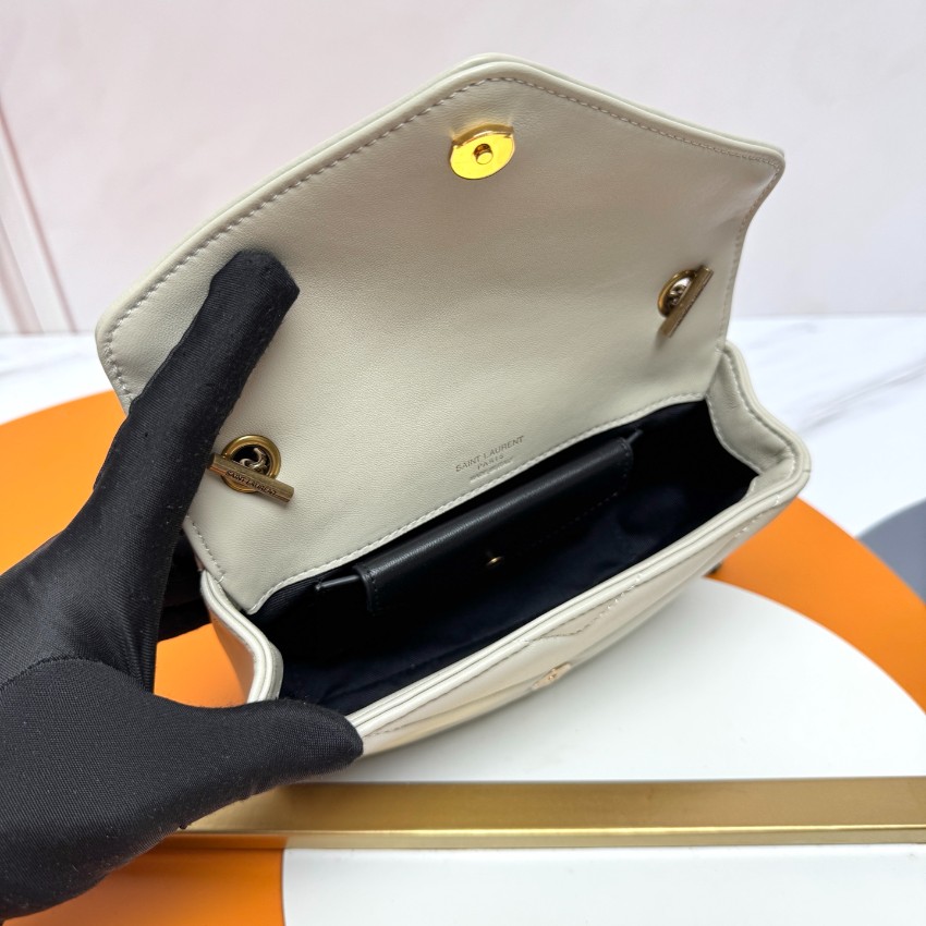 サンローラン ブランド コピー 2025新作 アイボリーキルトレザーバッグ 高再現度の精密ディテール 高級レベル仕様 発送保証 追跡可能 上質感ある仕上げ_7