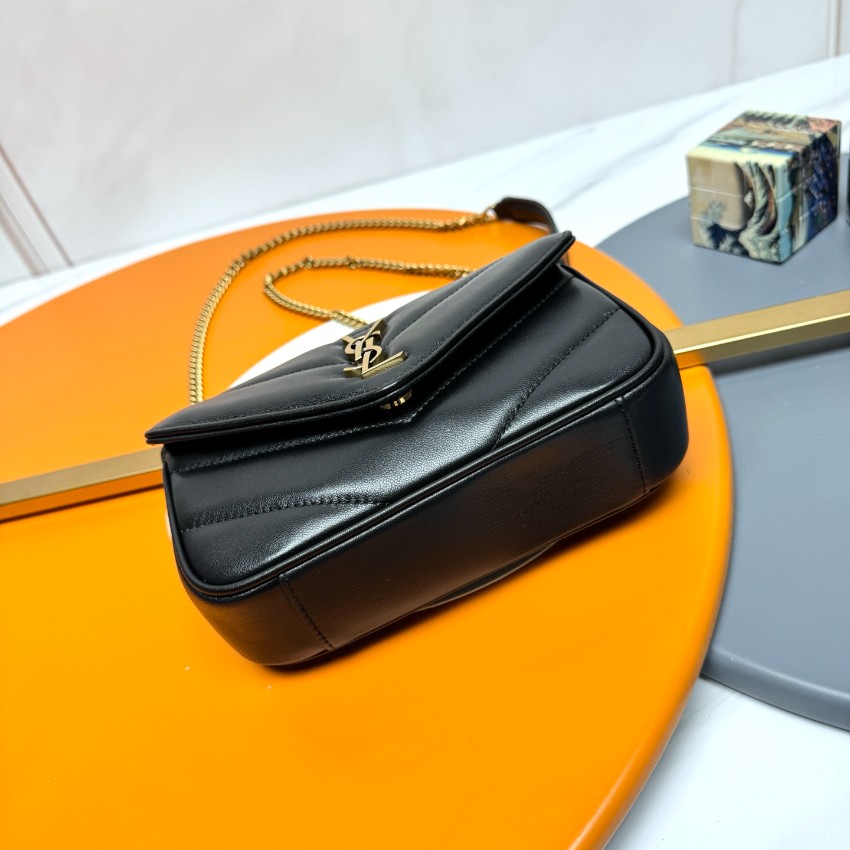 サンローラン 偽物 2025新作 ブラックキルトレザーバッグ 精密ディテールと高級レベル仕様 圧倒的な再現度 高級感仕上げ 発送保証 追跡可能_2