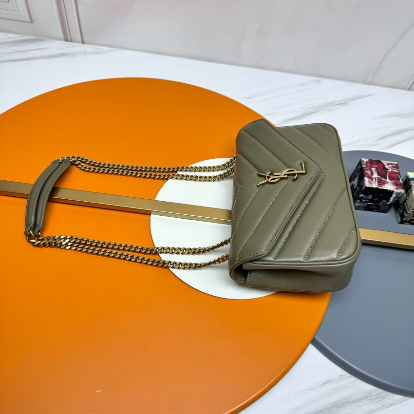 サンローラン 激安 2025新作 オリーブグリーンキルトレザーバッグ 高再現度の精密ディテール 高級レベル仕様 圧倒的な再現度 発送保証 追跡可能_3