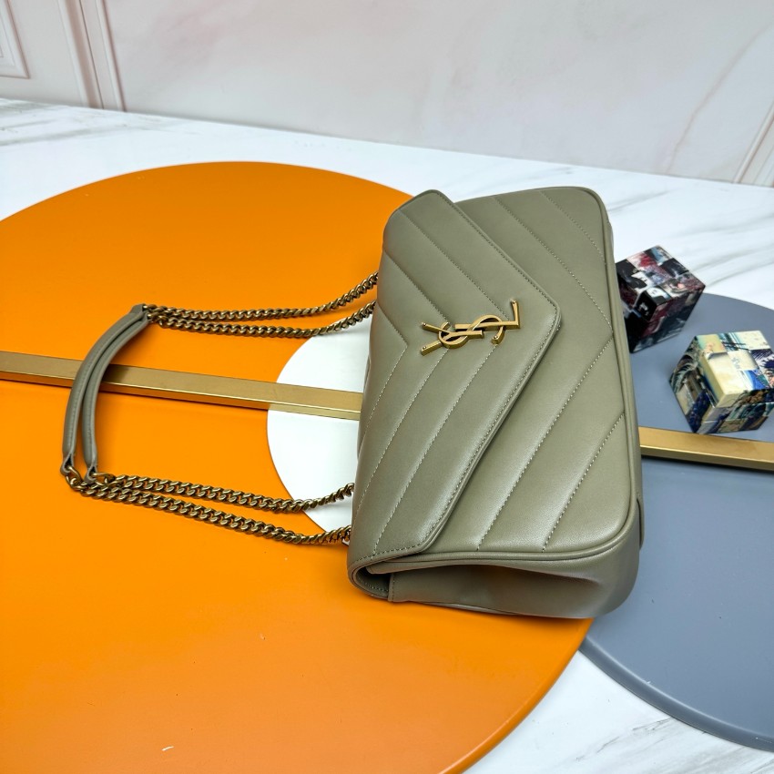 サンローラン ブランド コピー 安全通販 2025新作 グレージュキルトレザーバッグ 高再現度 精密ディテール 高級レベル仕様 圧倒的な再現度 発送保証_3