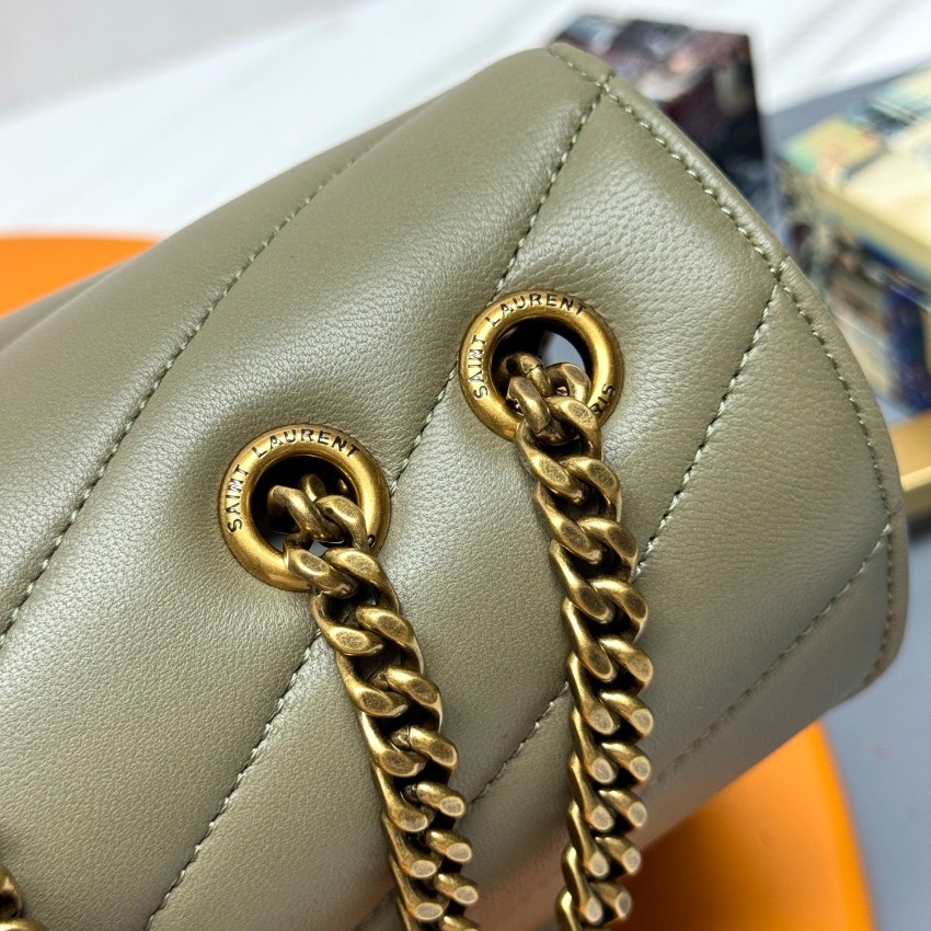 サンローラン ブランド コピー 安全通販 2025新作 グレージュキルトレザーバッグ 高再現度 精密ディテール 高級レベル仕様 圧倒的な再現度 発送保証_6