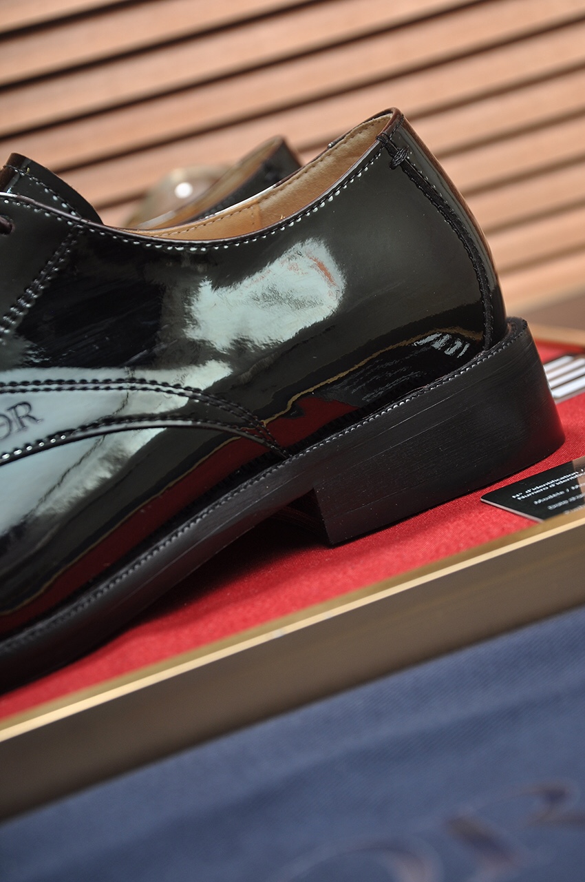 ディオール スーパーコピー 2026新作 ブラック レースアップ オックスフォード 光沢カーフ 高再現度 本革仕様 フォーマル対応 安心サイト 追跡可能_9