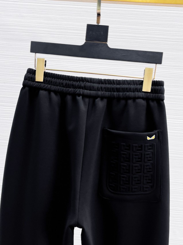 フェンディ 2026新作 高品質 ジョガーパンツ スーパーコピー 高再現度 スリムテーパード 快適な着心地 安心サイト_4