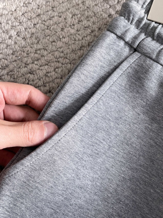 フェンディ 2026新作 ジョガーパンツ 格安 高再現度 高品質仕上げ 男女兼用 快適な着心地 肌触り良好 安心サイト_6