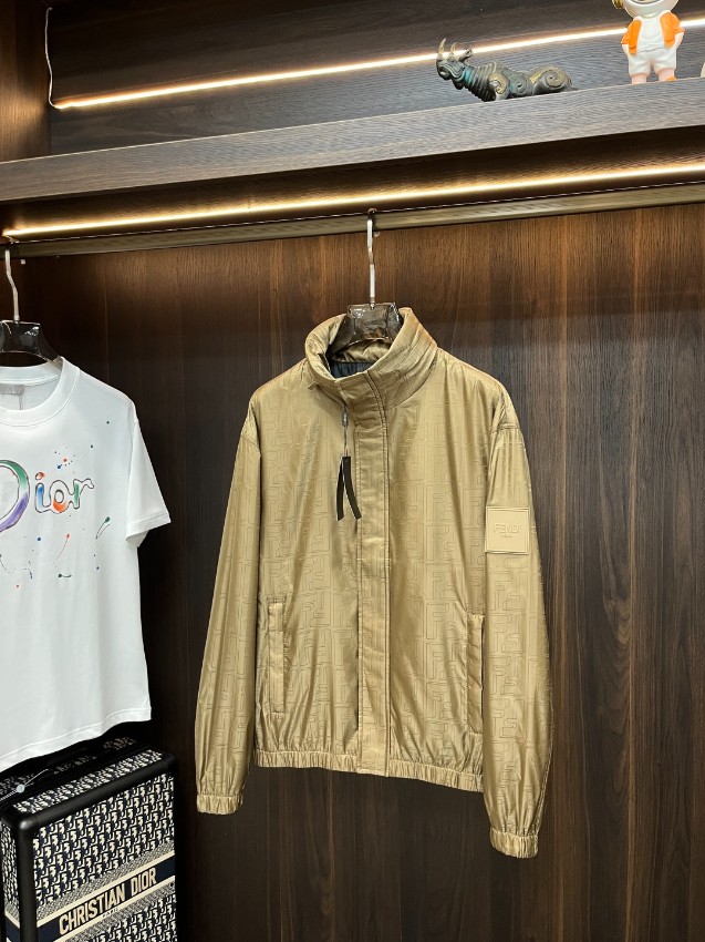 フェンディ 2026新作 ナイロンジャケット 偽物 バレない再現度 高再現度 高品質仕上げ 男女兼用 快適な着心地 高評価口コミ多数 安心サイト_2