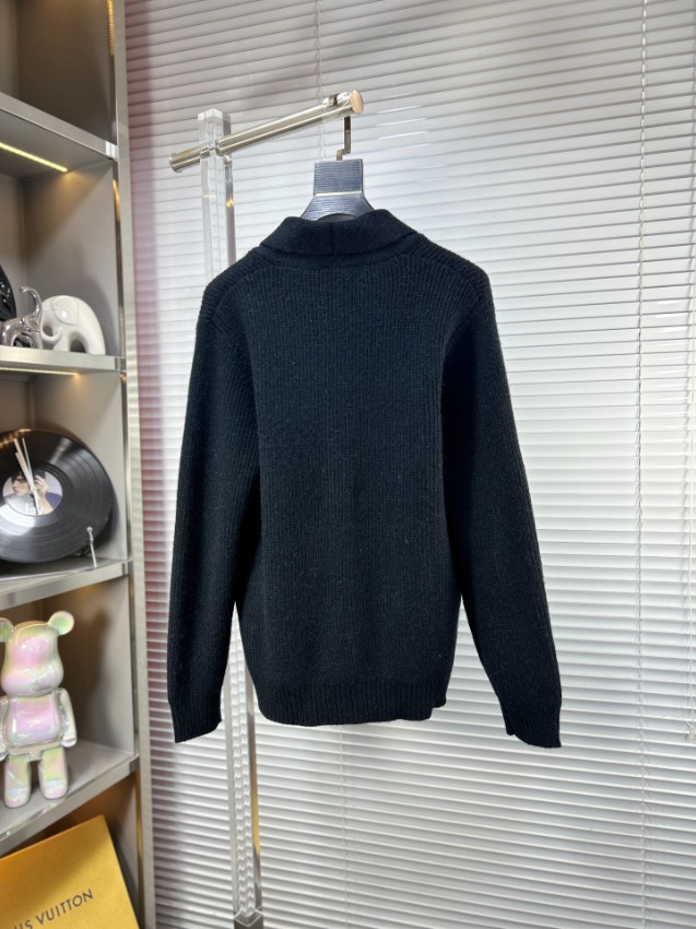 フェンディ スーパーコピー 2026新作 定番ニットカーディガン 高品質 本革使用 高再現度 丁寧な縫製 安心サイト 実店舗運営 レビュー高リピ率_2