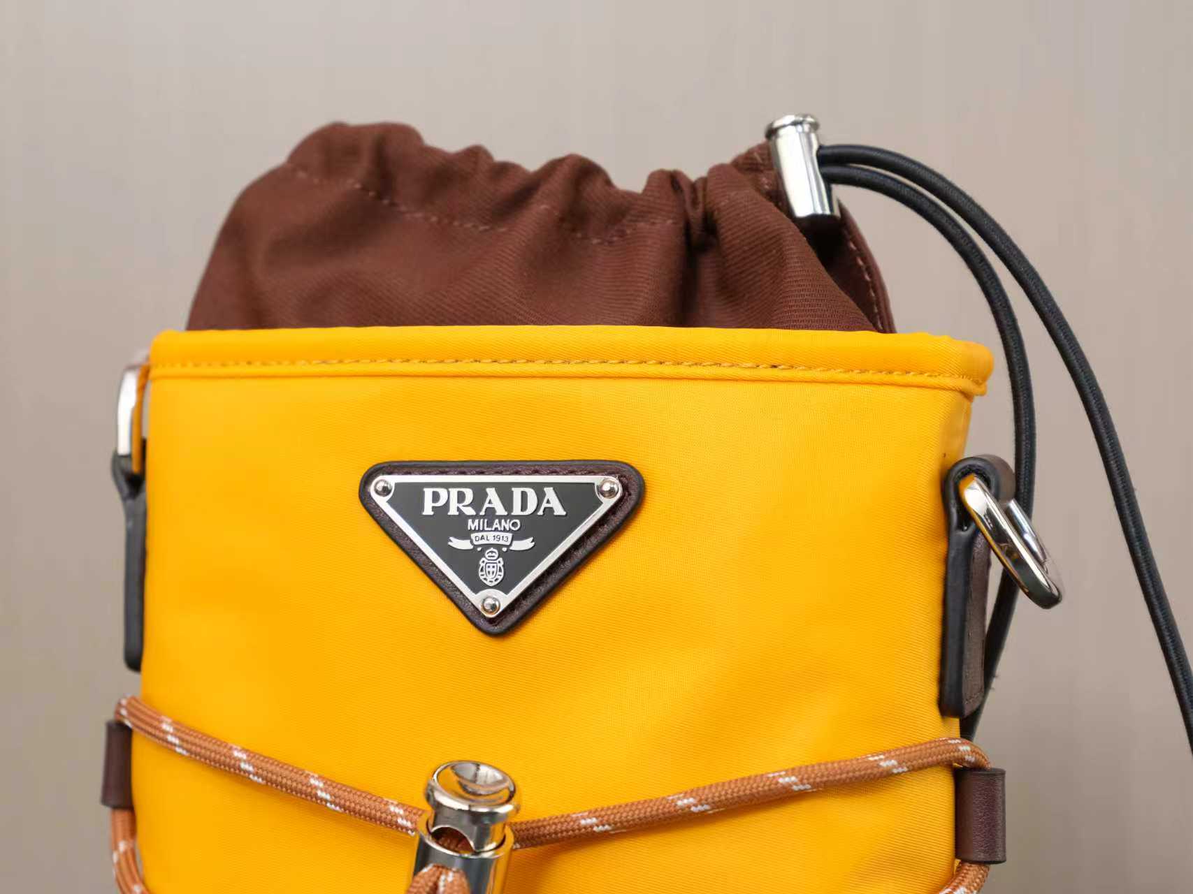 プラダ ナイロン ミニ バケットバッグ 激安屋口コミ 2026新作 高再現度 精密ディテール 本革使用 安心サイト 発送保証_7